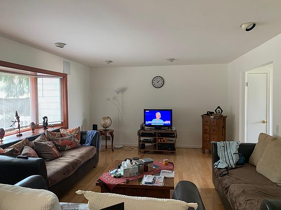 3rd image of 9223 Orchard Brook Dr