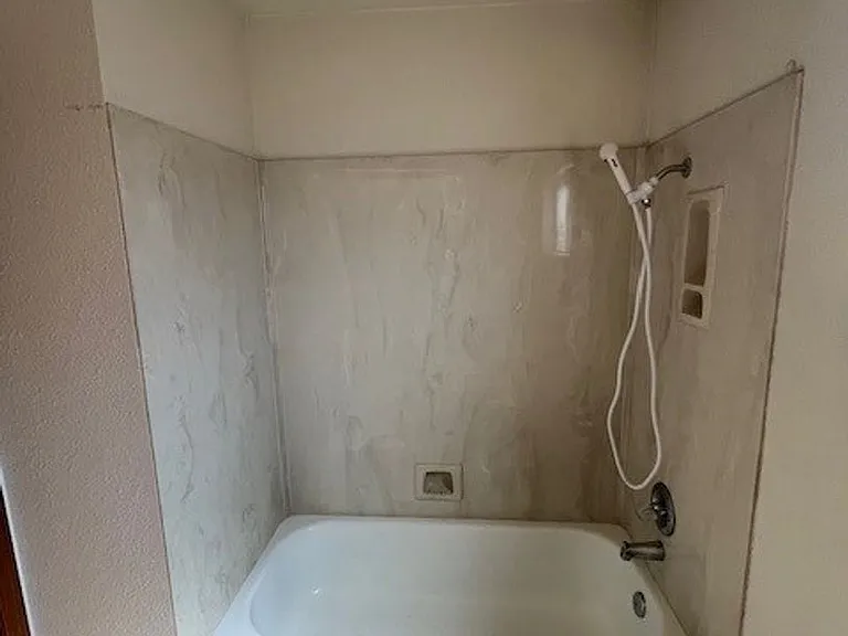 1806 E Laurel Ave — Photo 15