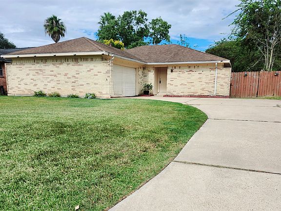 3rd image of 322 Windward Dr #322