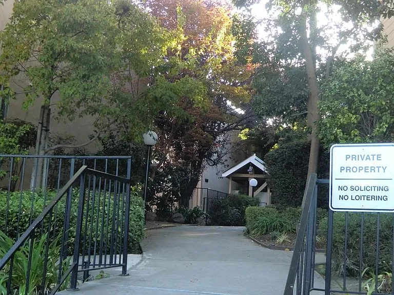 1477 De Rose Way #140 — Photo 13
