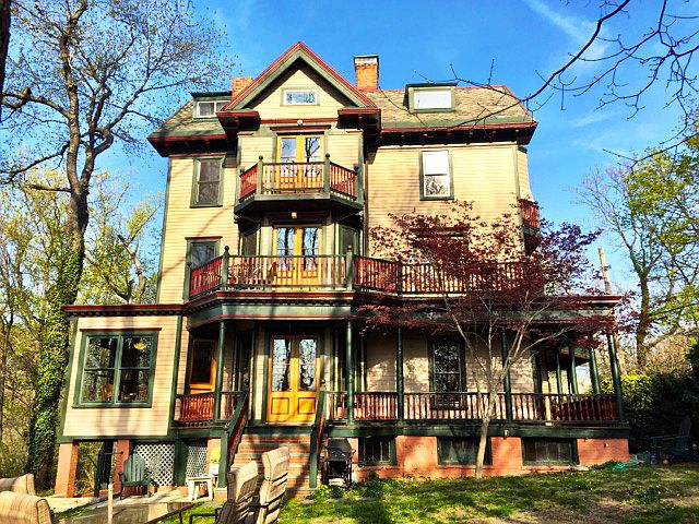 1st image of 90 7th Ave