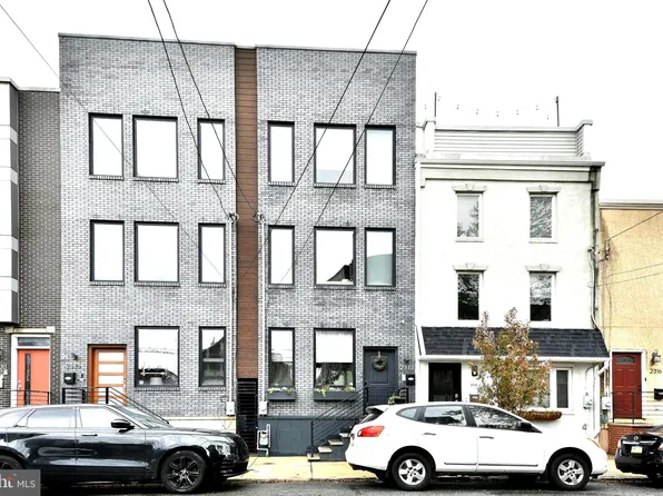 2312 Amber St, Philadelphia, PA 19125