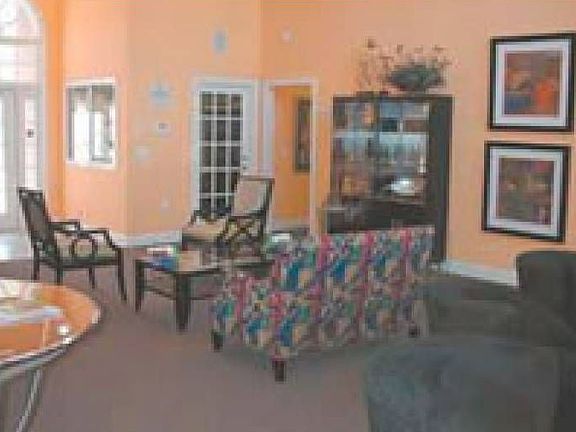Clubhouse Lobby