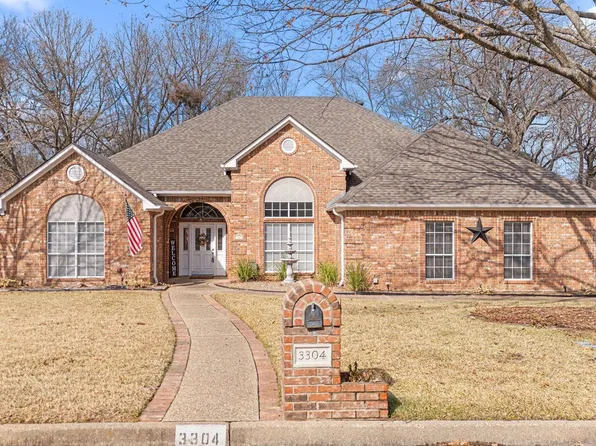 3304 Pinecreek Dr, Tyler, TX 75707