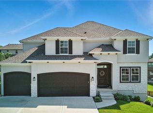 1209 Brunswick Ln, Raymore, MO 64083