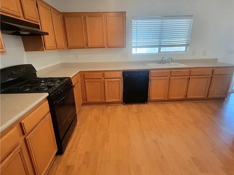 3962 Silver Strike Ct — Photo 9