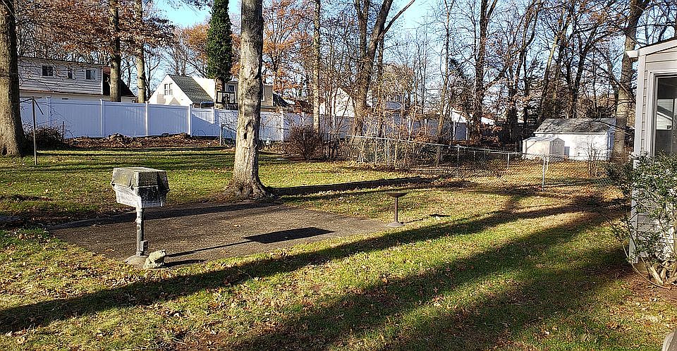 2nd image of 1225-27 Cambridge Ave
