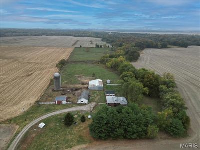 21310 School House Ave, Fillmore, IL, 62032