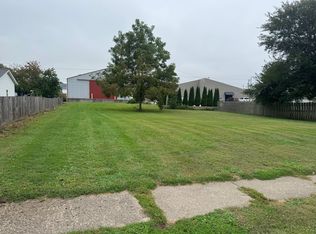 218 N College Ave, Geneseo, IL 61254