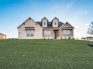 108 Croft Ct, Decatur, TX 76234