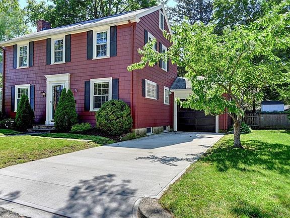 3rd image of 24 Weeden Ave