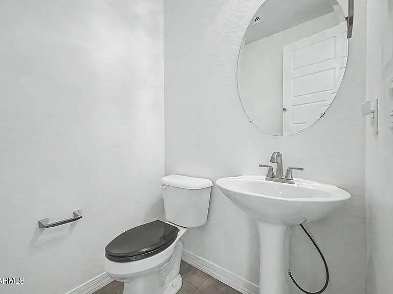 15912 W Sierra St — Photo 16