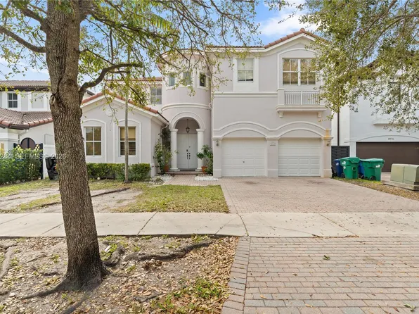 8968 NW 180th Ter, Hialeah, FL 33018