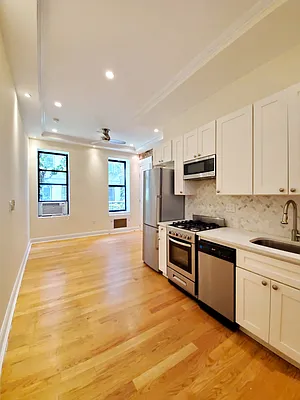 Rented by Nest Seekers International | media 6