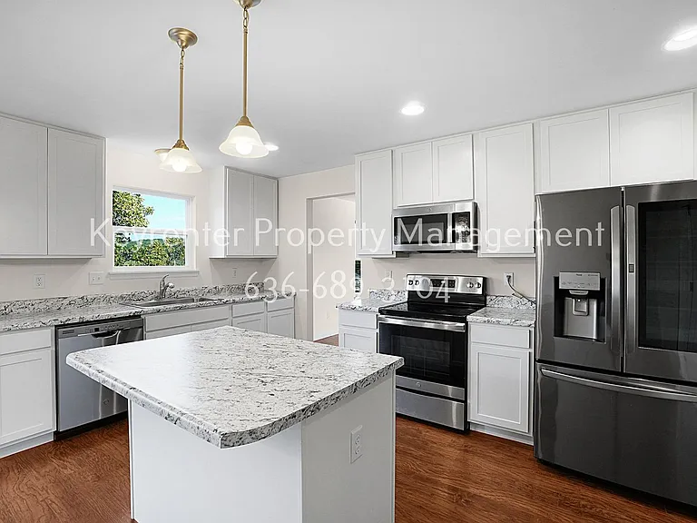 2645 Winding Valley Dr — Photo 3