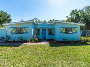 17111 Mockingbird Ln, Lutz, FL 33548