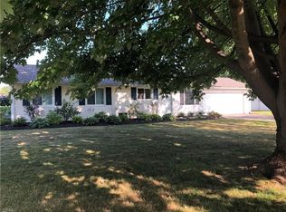 5961 Thunderbird Dr, Mentor On The Lake, OH 44060