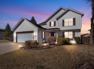 1169 Mayfield Rd, Hartford, WI 53027