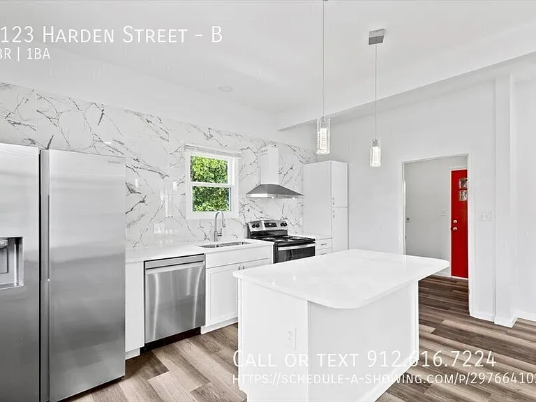 2123 Harden St #B — Photo 13