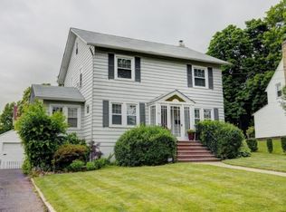 23 Wellesley Rd, Maplewood, NJ 07040