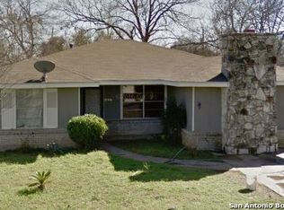 818 Sterling Dr, San Antonio, TX 78220