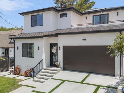 11040 Whitegate Ave, Sunland, CA, 91040