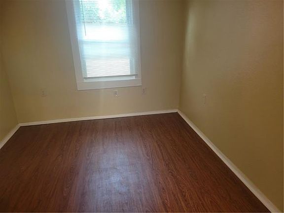 4th image of 1526 Spain St #C