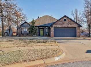 807 Walnut St, Blanchard, OK 73010