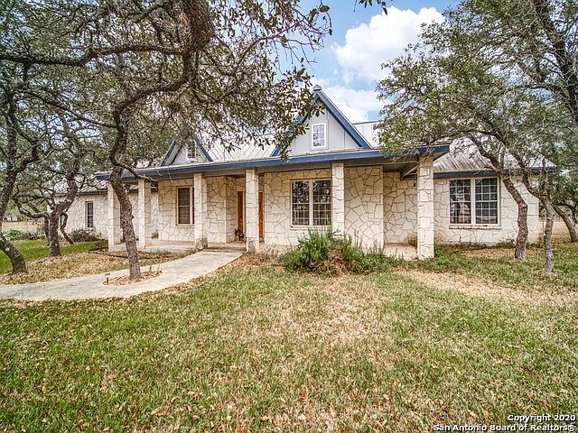 1st image of 205 Country Meadow Dr
