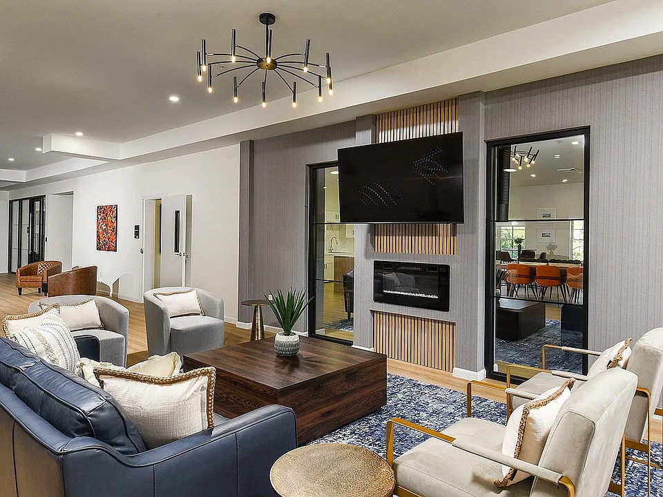 Resident Lounge TV Area 1
