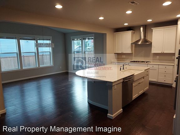 2nd image of 8431 21st Ave SE