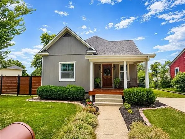 424 E Santa Fe Ave, Marceline, MO 64658