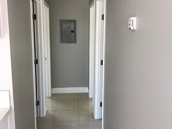 3rd image of 3312 46th St