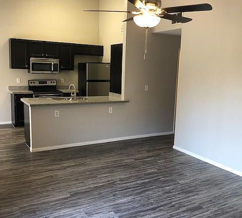 3rd image of 5236 W PEORIA Avenue #243