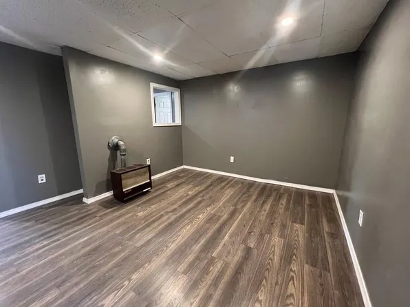 81 Merrifield St #4, Worcester, MA 01605