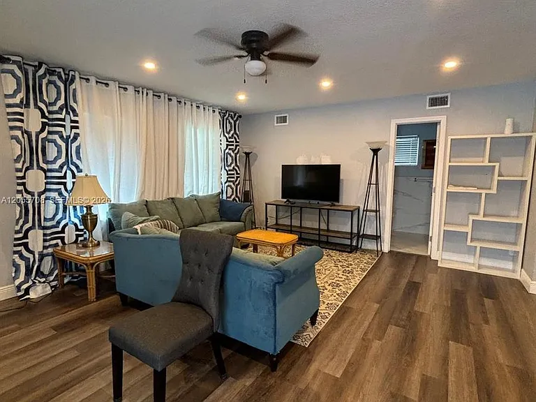 1509 N Andrews Ave #1 — Photo 19