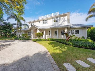 661 6th AVE N, Naples, FL, 34102