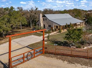 936 County Road 375, San Antonio, TX 78253