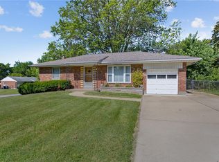 10151 Maryvale Ln, Saint Louis, MO