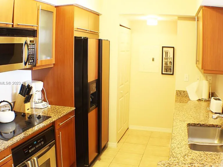 2080 S Ocean Dr #806 — Photo 6