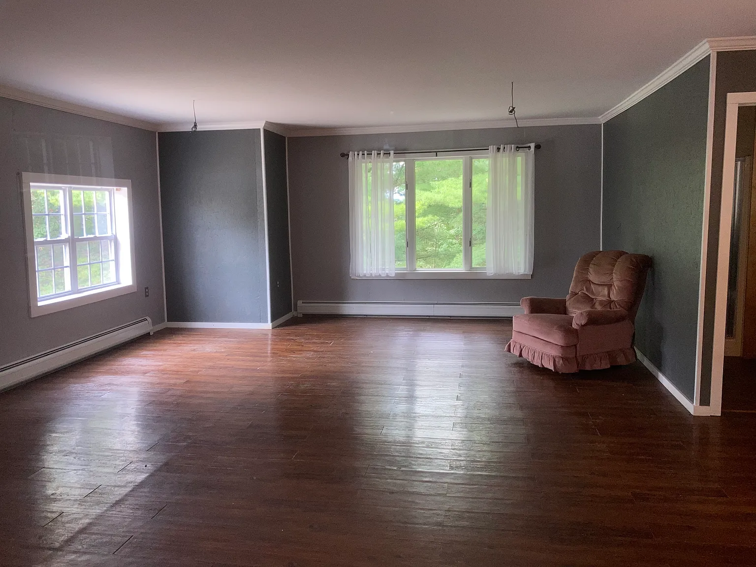 1 bed, 1089 sqft, $1,950 — Photo 1