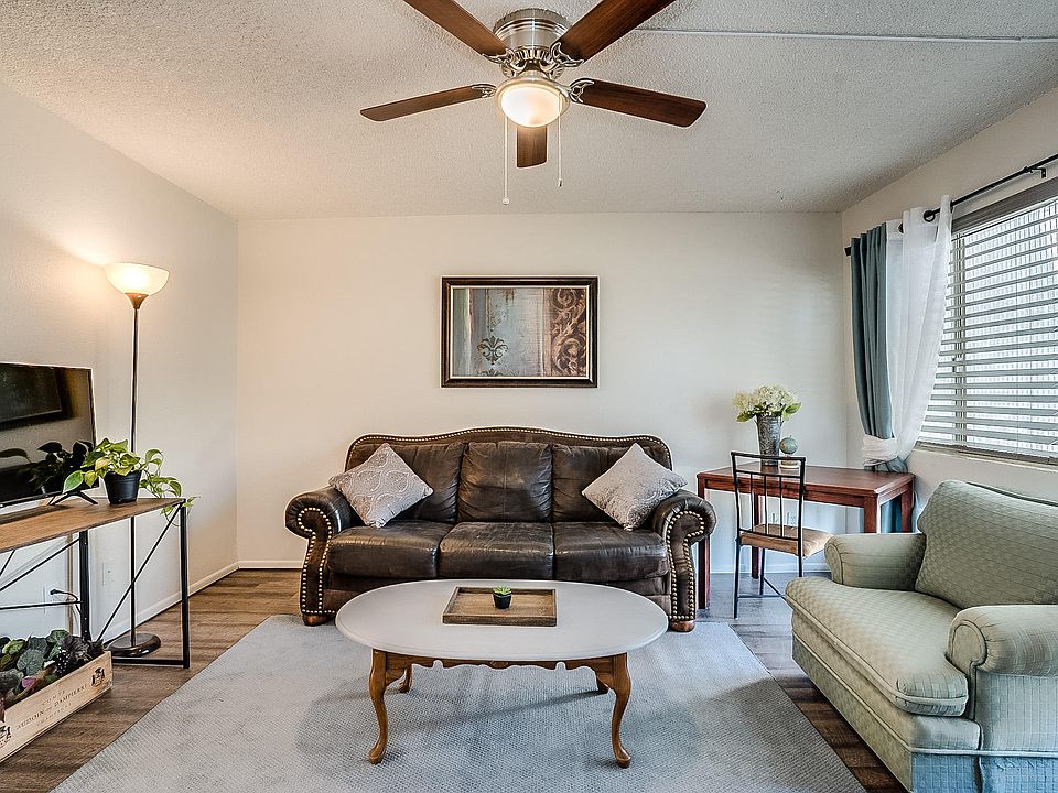 1st image of 950 S Valencia Unit 6