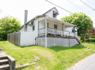 612 Spring St, Mapleton Depot, PA 17052