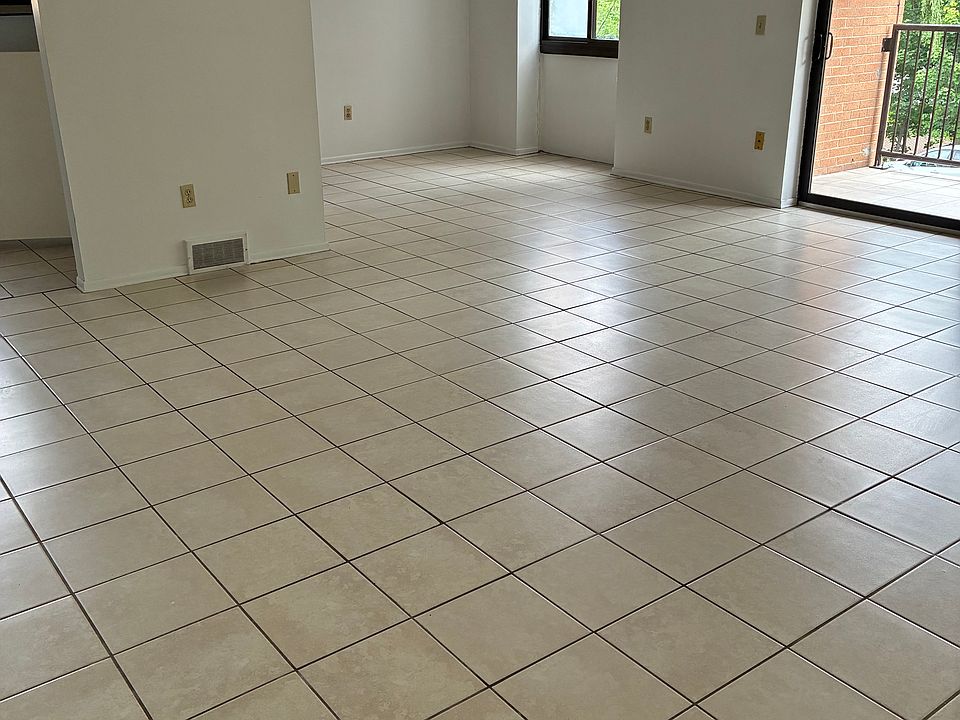 $1195/Mo. INCLUDES HEAT, WATER, SEWER AND HOUSEHOLD TRASH.
Rent is $1,195/month based on 1-person occupancy. $25/month per additional occupant (for water usage).