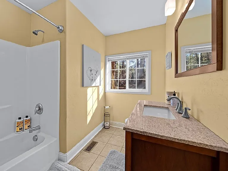 700 Blue Ridge Dr — Photo 17
