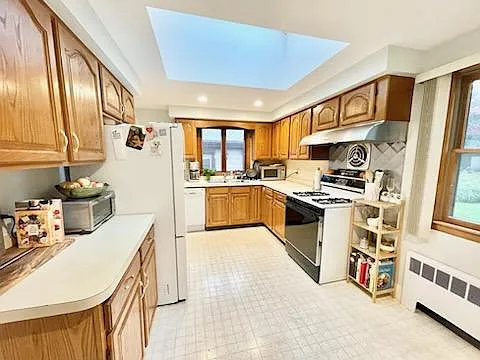 109 Morrison Ave — Photo 13