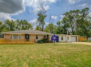 3115 E Orchard Dr, Decatur, IL 62521