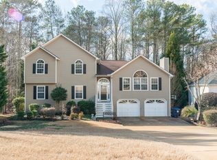 2020 Queensbury Dr, Acworth, GA 30102