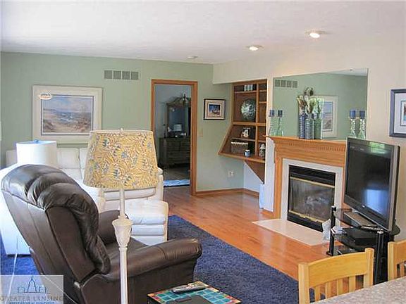 4th image of 5814 Cabrena Dr