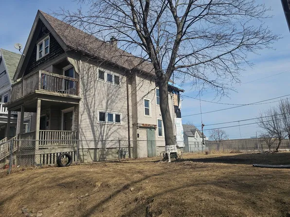 2528 North 34th STREET, Milwaukee, WI 53210